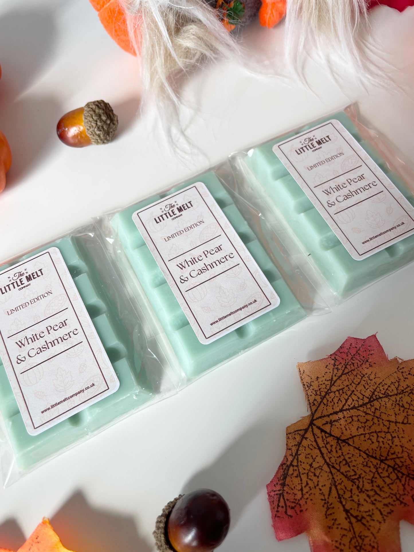 White Pear & Cashmere Mini Wax Melt Bar