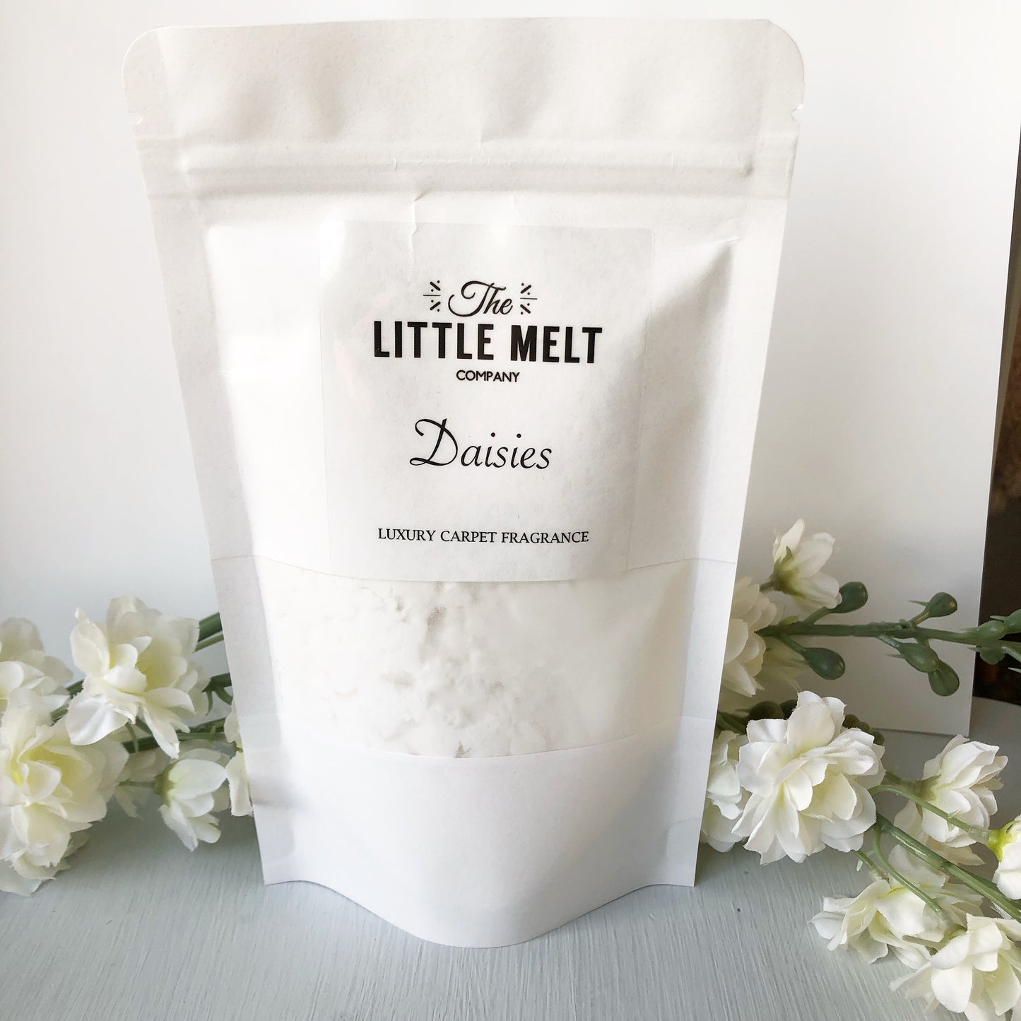 Daisies Luxury Carpet Fragrance -200g