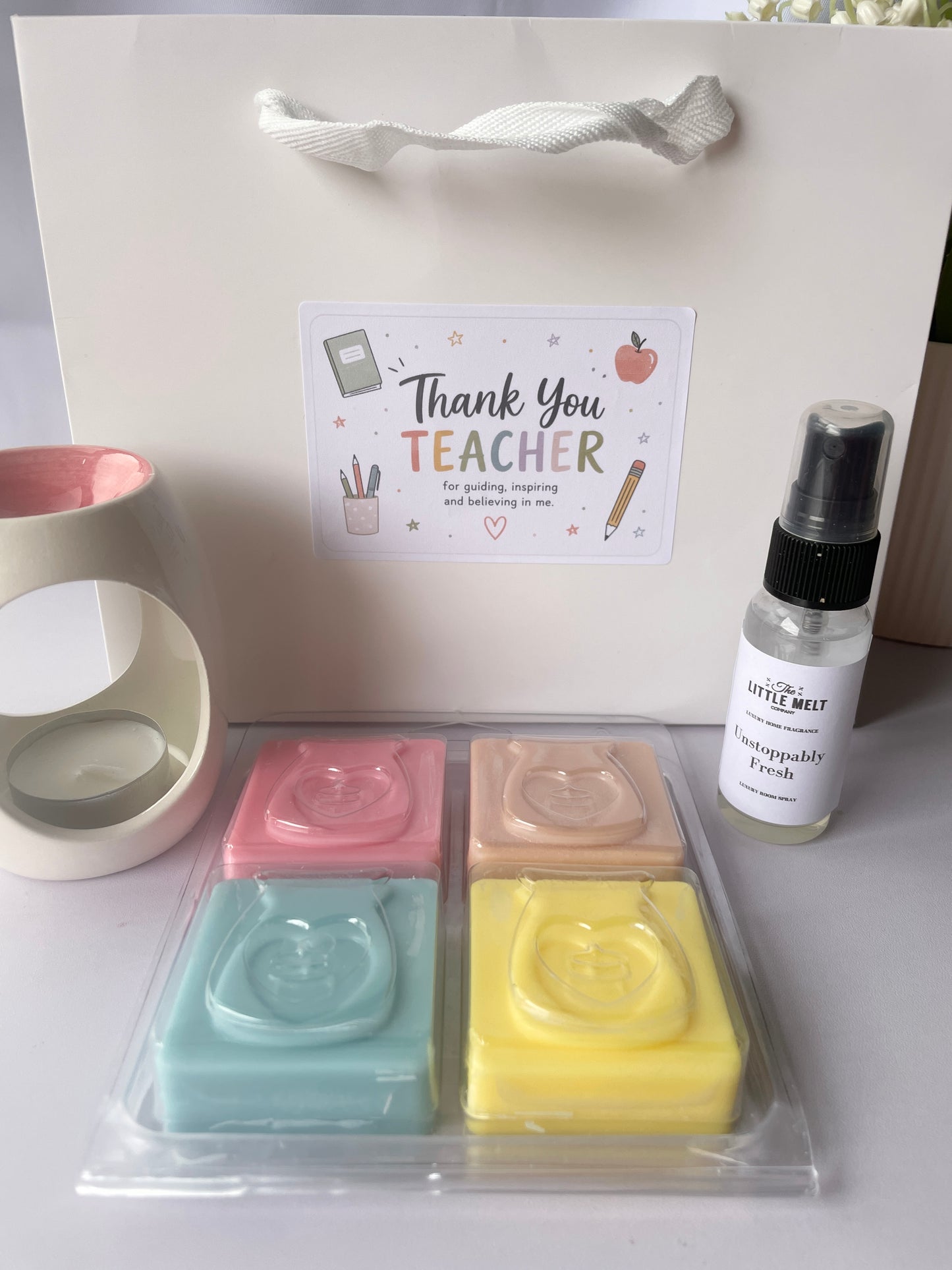 Thank You Teacher Home Fragrance Gift Set – Wax Melt Burner, 4 Scented Wax Melts & Room Spray
